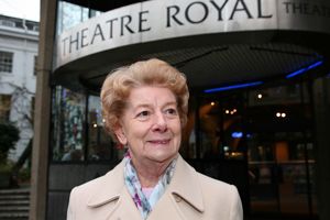 LISTEN - Memories of Auntie Jean the Corrie superstar