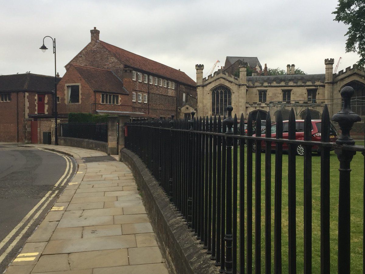 Minster School