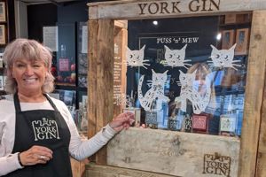 VIDEO - York Gin reopens with a 'Puss & Mew' vending machine
