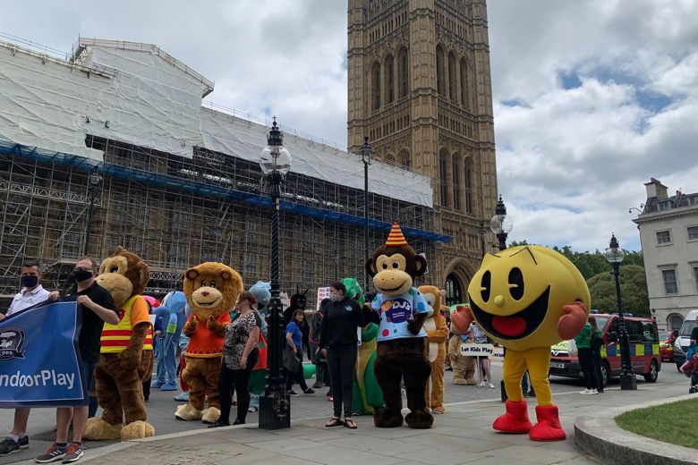 VIDEO - Play park owners, including one from York, protest in London